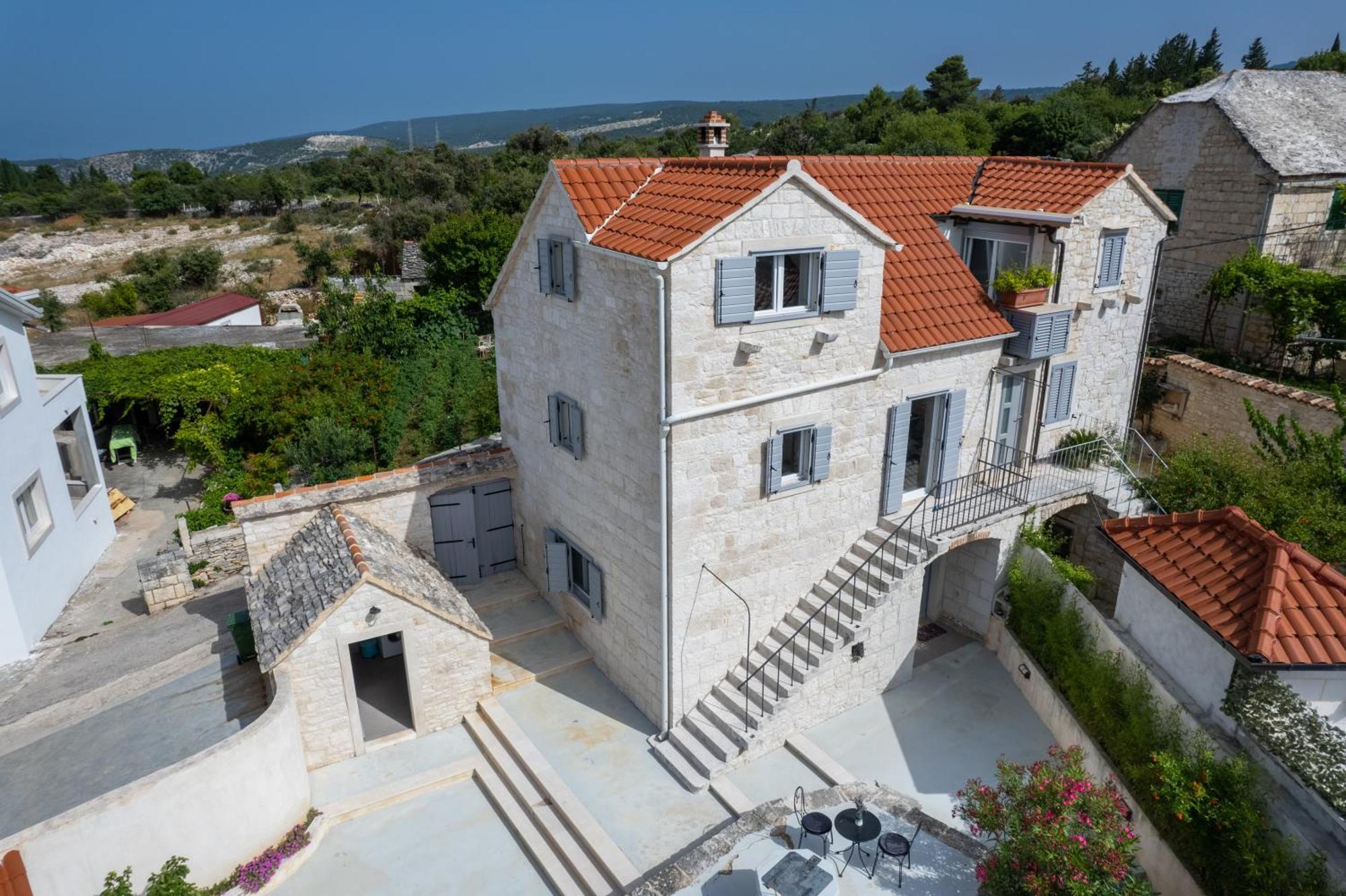 Villa Komelo Škrip Екстериор снимка